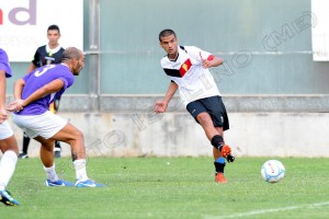 Il centrocampista Alessandro Bonamonte in azione, prelevato in estate dal Catania