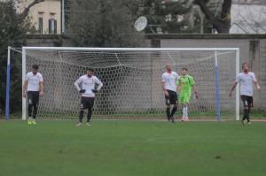 La delusione dei giocatori del Messina dopo l'1-1 (foto Paolo Furrer) 