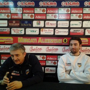 Il coach della Sigma Barcellona Marco Calvani  e Demian Filloy in conferenza stampa