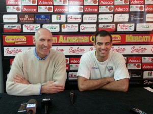 Il Gm Antonello Riva e Gabriele Ganeto in conferenza stampa