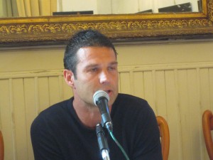 Matteo Matteazzi al microfono