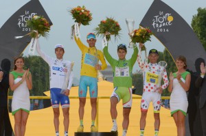 Il podio del Tour de France al gran completo