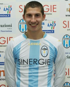 Giuseppe Totaro ai tempi dell'Asd Taormina, il principale club della "Perla dello Jonio"