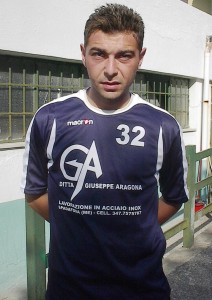 Ciccio Giuffrida con la maglia della SPadaforese nel 2008/09 (scatto di R.S.)