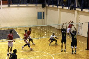 Ancora una fase del derby tra Peloro Volley e Pallavolo Messina