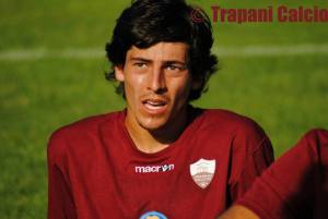 Il centrocampista Andrea Feola è un obiettivo di mercato del Messina. Ma su di lui c'è il Sassuolo