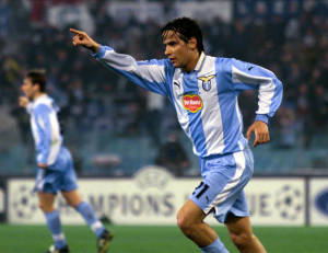Simone Inzaghi è recordman di realizzazioni in Uefa con la maglia biancoceleste: 20 gol, quattro nel 5-1 contro il Marsiglia in Champions League