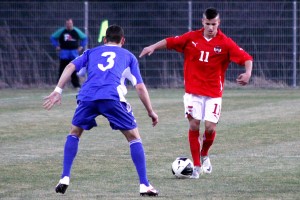 Srdjan Spiridonovic in azione con la maglia dell'Austria Under 19