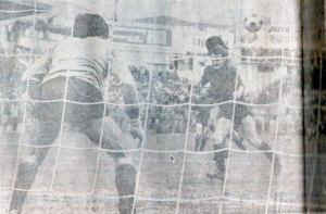 Campionato 1974-75 Messina - Reggina 2-1 doppietta di Castronovo, nella foto il secondo gol (quello del 2-0)