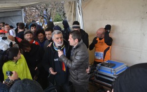 Il sindaco Renato Accorinti alla partenza della maratona, poi annullata