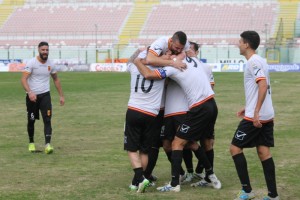 La gioia del Messina al gol dell'1-0