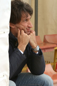 il presidente della waterpolo Messina assiste al match