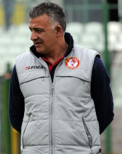 Eugenio Labonia allenò il Messina nel 2009/2010. Torna da preparatore dei portieri