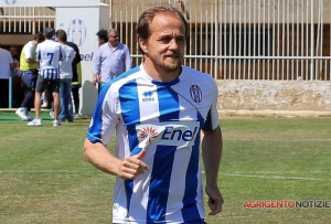 Il centrocampista Davide Baiocco, ad Agrigento con Laneri, potrebbe seguire il ds a Messina