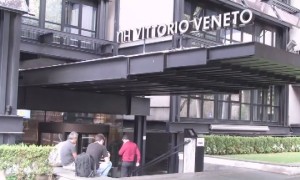 L'ingresso dell'albergo in cui verrà scritto il futuro dell'ACR Messina