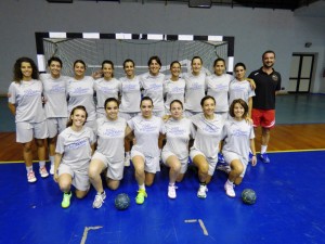 La squadra femminile dell'ASD Handball Messina.