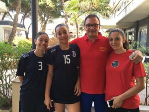 Tommaso D'Arrigo insieme a Federica Rifici, Alessia Miduri e Adriana Nasisi