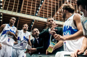 L'ex di turno Martelossi parla alla squadra
