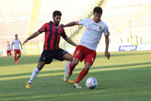 Il portoghese Pedro Miguel Costa Ferreira gestisce un possesso  (foto Luca Maricchiolo)