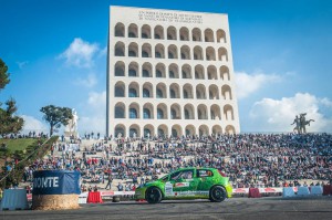Spettacolare lo scenario che ha fatto da contorno alla gara