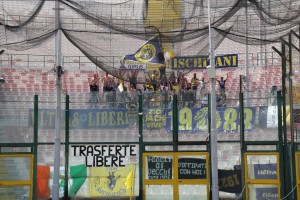 I tifosi dell'Ischia al San Filippo