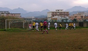 Una fase del match fra Rometta e Viagrande