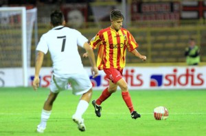 Il centrocampista in azione con la maglia del Catanzaro