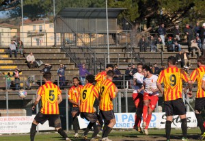 Il gol partita di Bernardo a Poggibonsi (foto Paolo Furrer)