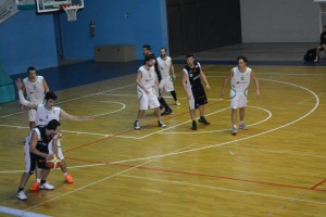 I giocatori dello Sport Patti in azione