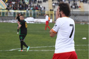 Bernardo si dispera (foto Paolo Furrer)