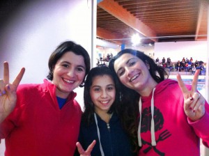Giada D'Arrigo, assieme alle allenatrici Cinzia e Consuelo Cucinotta