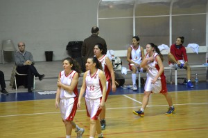 L'ingresso in campo delle giocatrici del San Matteo