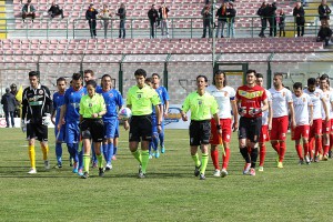 Ingresso in campo (foto Luca Maricchiolo) 