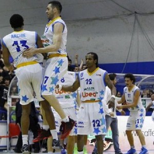 Momento esultanza in gara tra Archie e Soragna