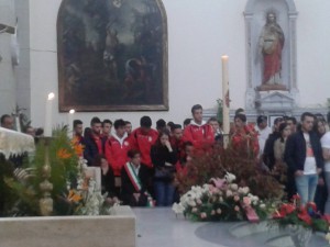 La formazione del Due Torri ed il sindaco di Piraino Gina Maniaci (foto Carmelo Amato)