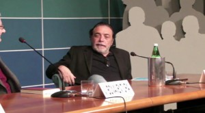 Nino Frassica nel corso della conferenza in cui è stato presentato il libro di Vincenzo Bonaventura
