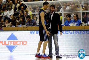 Gianmarco Pozzecco col capitano Matteo Soragna
