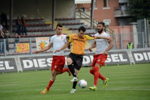 Silvestri e Pepe sono due dei quattro calciatori che avevano firmato un pluriennale con il Messina