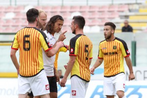 Corona a confronto con gli avversari (foto Luca Maricchiolo)