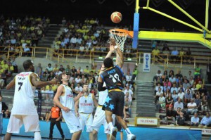 Mays contro Verona