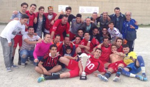 La Tiger mentre festeggia la Supercoppa provinciale.