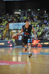 Laquintana in azione con la maglia dell'Orlandina