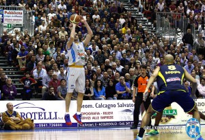 Il capitano dell'Orlandina Matteo Soragna