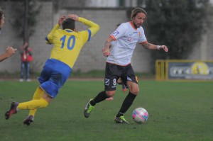 Il calciatore originario di Battipaglia nel corso di Ischia-Messina