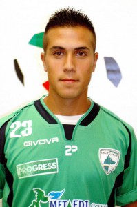 Falzerano con la divisa dell'Avellino