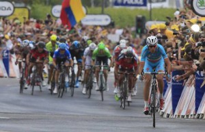 L'azione decisiva di Nibali a 1800 metri dal traguardo 