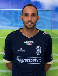Mario Russo con la divisa dell'Orlandina