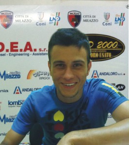 Il difensore ex ACr Messina Salvatore Leo