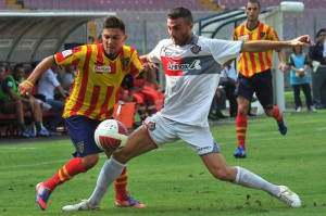 L'argentino Julian David Magallanes in azione con la maglia della Cremonese