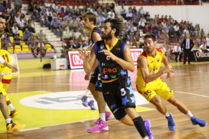 In azione nel derby contro la Sigma Barcellona